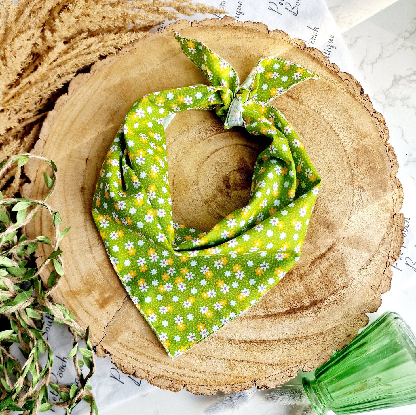 Pet Pooch Boutique - Golden Green Daisy Floral Dog Bandana (Flower) - Handmade