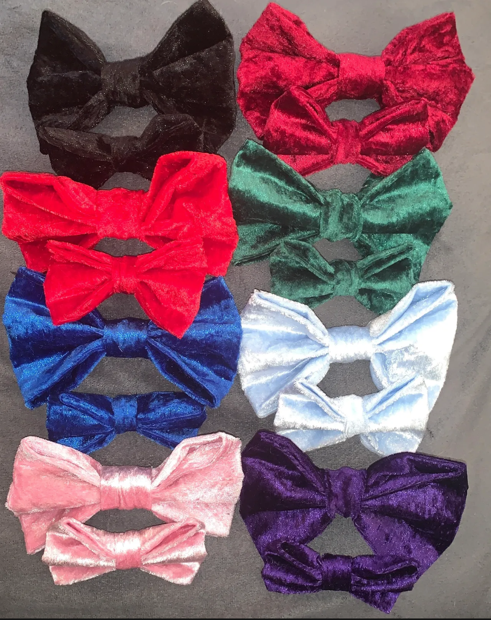 Storms Style - Dog Velvet Bow Tie