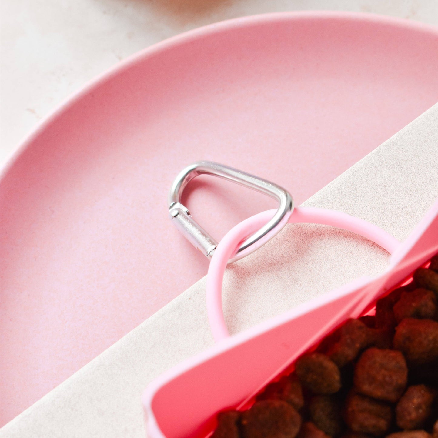 Cocopup London - Foldable Travel Bowl - Pink