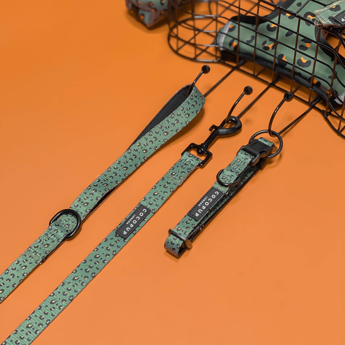 Cocopup London - Khaki Leopard Collar